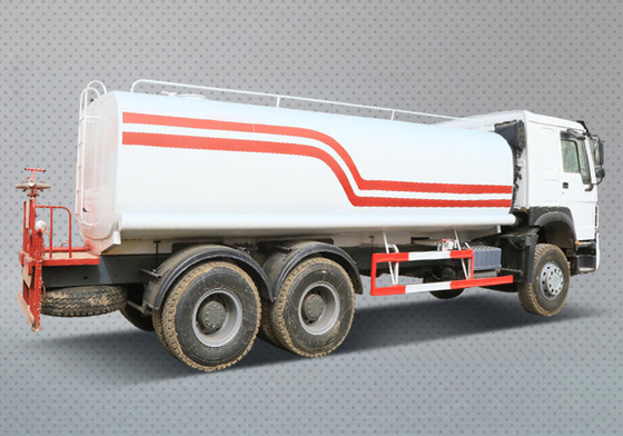 Camión modelo Zz3257n3847A Sinotruk HOWO 6X4 Camión de agua con certificación GCC