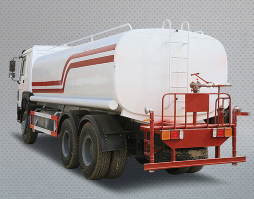 Camión modelo Zz3257n3847A Sinotruk HOWO 6X4 Camión de agua con certificación GCC