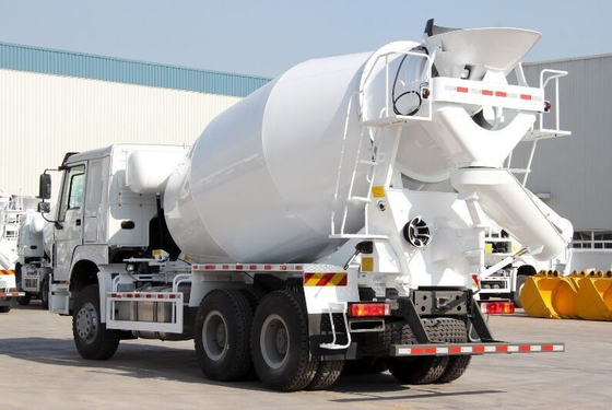 Sinotruck HOWO 6X4 mezclador de cemento camión de hormigón 8 metros cúbicos 371HP para el mercado africano