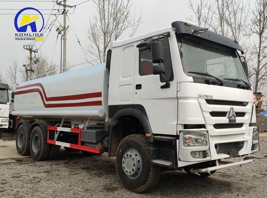 20 metros cúbicos Sinotruck HOWO 6X4 Camión tanque de agua de rociado con motor Wd615.47