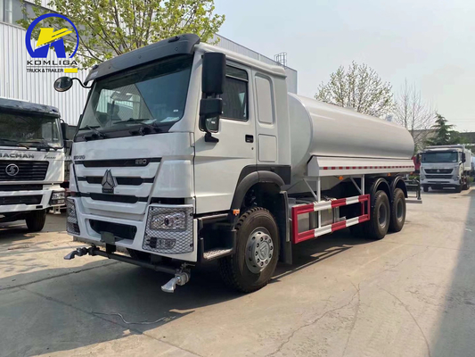 Sinotruck HOWO 20cbm 6X4 10 neumáticos camión tanque de agua con apoyo técnico de piezas de repuesto