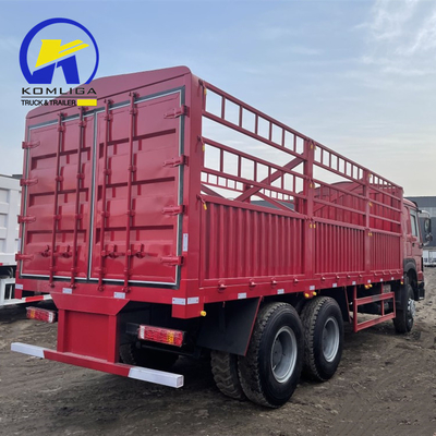 Sinotruck HOWO Camión de carga de contenedores de 6X4 10 ruedas Usado