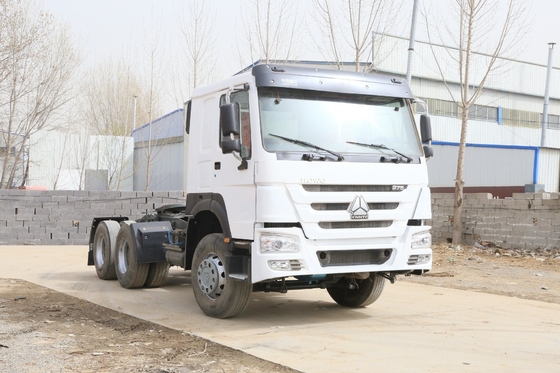 Capacidad 25-30 toneladas HOWO CNG camión tractor/ camión de carga/ para el transporte de alta capacidad