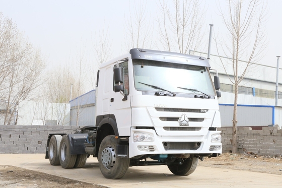 Capacidad 25-30 toneladas HOWO CNG camión tractor/ camión de carga/ para el transporte de alta capacidad