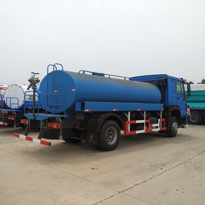 Sinotruk HOWO Camión cisterna de agua 4X2/6X4/8X4 con depósito de combustible de 400L y tipo de conducción LHD/Rhd