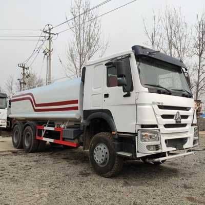 1X9000 Kgs Eje delantero Euro 2 Sinotruk HOWO 4X2/6X4/8X4 Camión de rociadores para aguas residuales