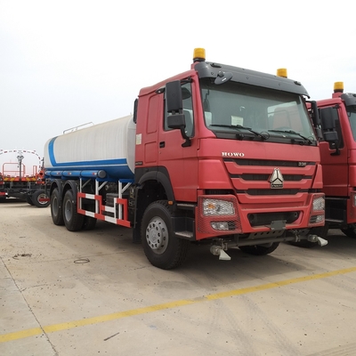 Sinotruk HOWO 4X2/6X4/8X4 camión de agua de segunda mano con 20000 litros de volumen del tanque