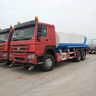 Sinotruk HOWO 4X2/6X4/8X4 camión de agua de segunda mano con 20000 litros de volumen del tanque