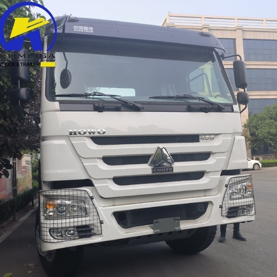Sinotruk HOWO camión con tirador 8X4 12 ruedas 371HP 380HP 400HP 40tons camión de descarga en buen estado