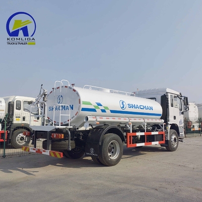 Rueda de conducción LHD/Rhd Camión tanque de agua Dimensión 8500*2500*3400mm Shacman L3000 4X2