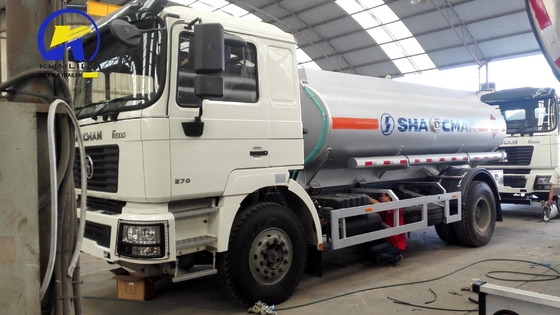 Shacman F2000 4X2 270HP Camión Fuel Tank Camión petrolero Camión usado Capacidad 25-30 toneladas