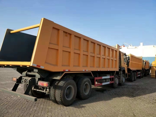 351-450hp HOWO 8X4 Humper de trabajo pesado con 12 ruedas y tanque de combustible de 300L