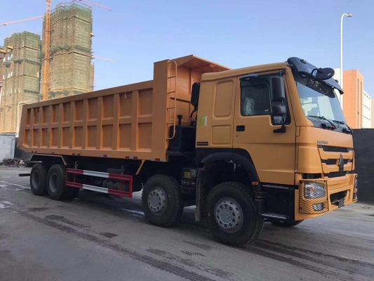 351-450hp HOWO 8X4 Humper de trabajo pesado con 12 ruedas y tanque de combustible de 300L