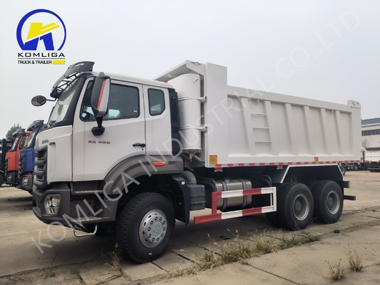 Capacidad de carga 16 toneladas Eje trasero 6X4 Camiones de carga para el transporte de carga