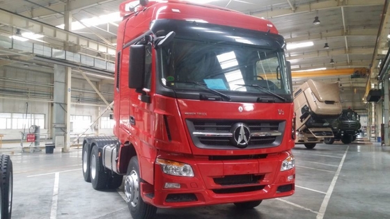 Cabeza de tractor Beiben 6X4 3 ejes con sistema de dirección Zf8098 y caja de cambios rápida 12js200t