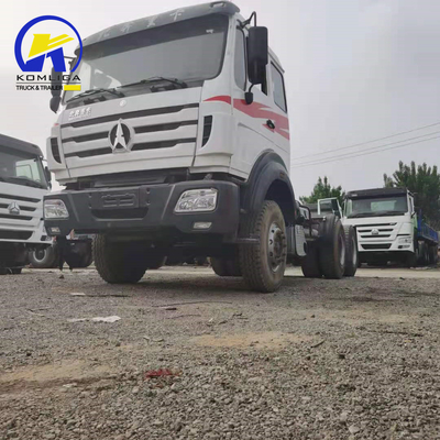 Cisterna de combustible de aleación de aluminio de 400L North Benz 6X4 Cabeza de remolque Camión tractor para diseño