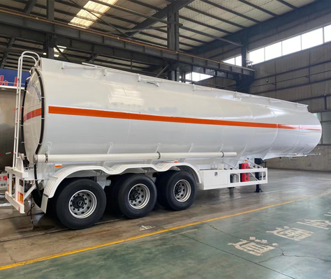 Cisterna de combustible de 3 ejes 45000L en Filipinas con sistema de freno de válvula de relevo Wabco