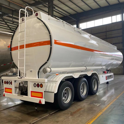 Cisterna de combustible de 3 ejes 45000L en Filipinas con sistema de freno de válvula de relevo Wabco