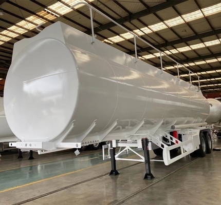 7000-8000 mm Base de ruedas Cisterna de combustible Semirremolque con apoyo técnico de piezas de repuesto