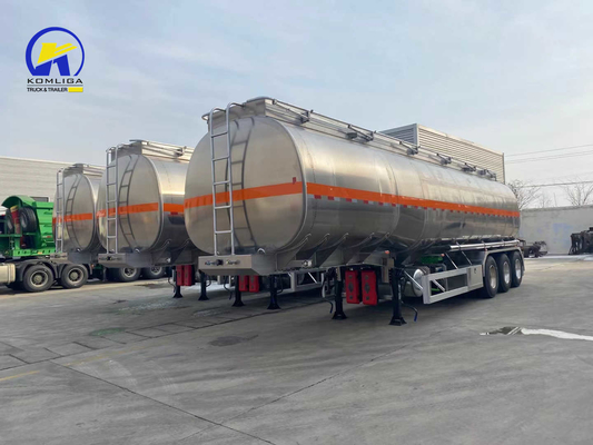 3 Ejes 4 Ejes Cisterna de combustible Semirremolque para el transporte de petróleo Diseño de suspensión de bogie