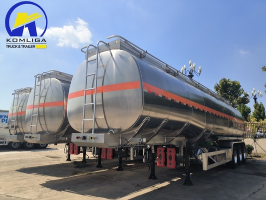 Sinotruk de 3 ejes 45000 litros Semi remolque de tanque de aire para eficiencia y rendimiento ligeros