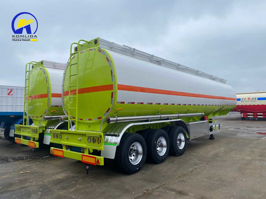 3ejes 42cbm Blanco y verde Color tanque de aire Semi remolque con 12500 * 2500 * 1650mm Tamaño