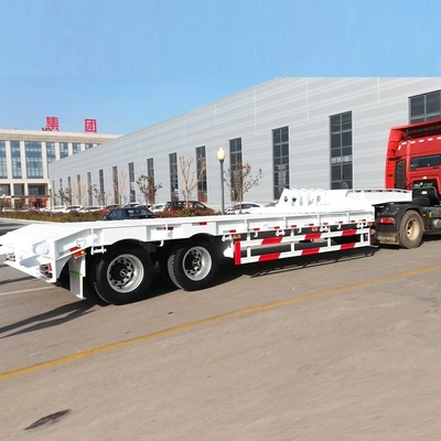 Cama de baja altura 40ft 60tons Lowboy Ramps Remolque con sistema de frenado antibloqueo ABS
