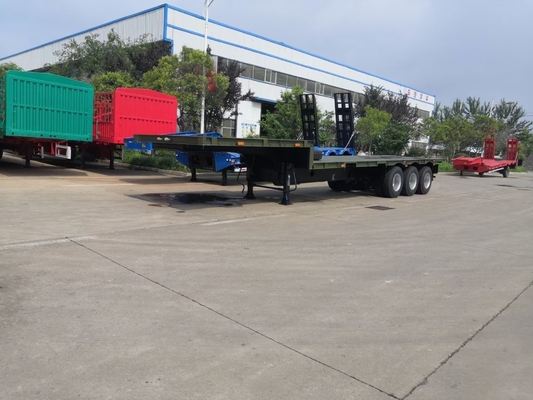 Semi remolque de 3 ejes con cubierta de trabajo de 9000X3000X1350mm y chasis de rampa de baja anchura