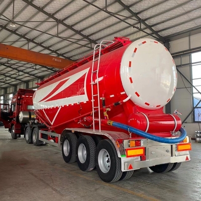 Transportar polvo a granel con el remolque del camión de cemento a granel Sinotruk y el motor Weichai 4102