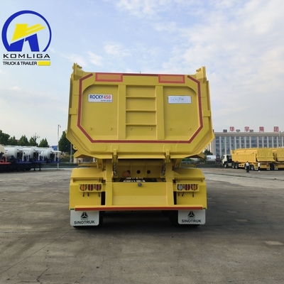 Remolque de descarga pesado Sinotruk HOWO de 70 t con carrocería de acero y tren de aterrizaje Jost C200 t