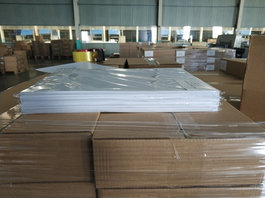 210x297x0.3 Impresión por inyección de tinta Hoja de PVC para tarjetas de plástico Soporte de piezas de repuesto técnicas