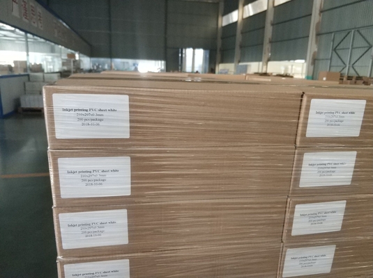 210x297x0.3 Impresión por inyección de tinta Hoja de PVC para tarjetas de plástico Soporte de piezas de repuesto técnicas
