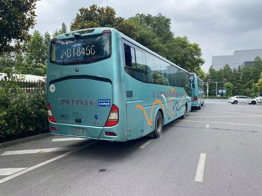 Autobús de lujo de lujo con diseño con aire acondicionado 22000 kcal/h y combustible diésel 31-50 asientos