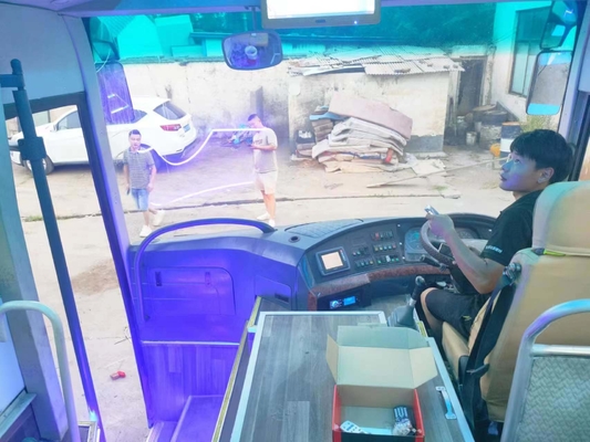 Autobús de segunda mano de Yotung City Bus 60/70 asientos Usados con transmisión manual