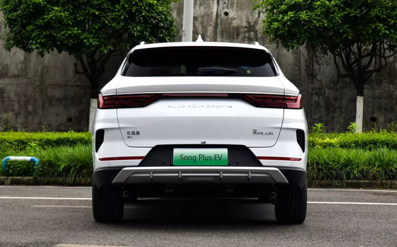 2022 Byd Song Plus EV Adults Electric Car eléctrico chino con 800W de potencia y 5 asientos